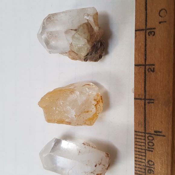 188ct Iron oxidized himalayan quartz crystal lot - Picture 2 of 4